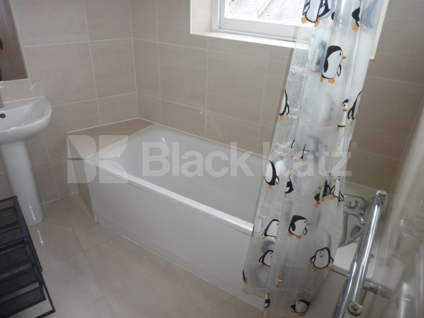 			NEW INSTRUCTION!, Studio Apartment, 1 bath, 1 reception Studio			 Sutherland Avenue, MAIDA VALE